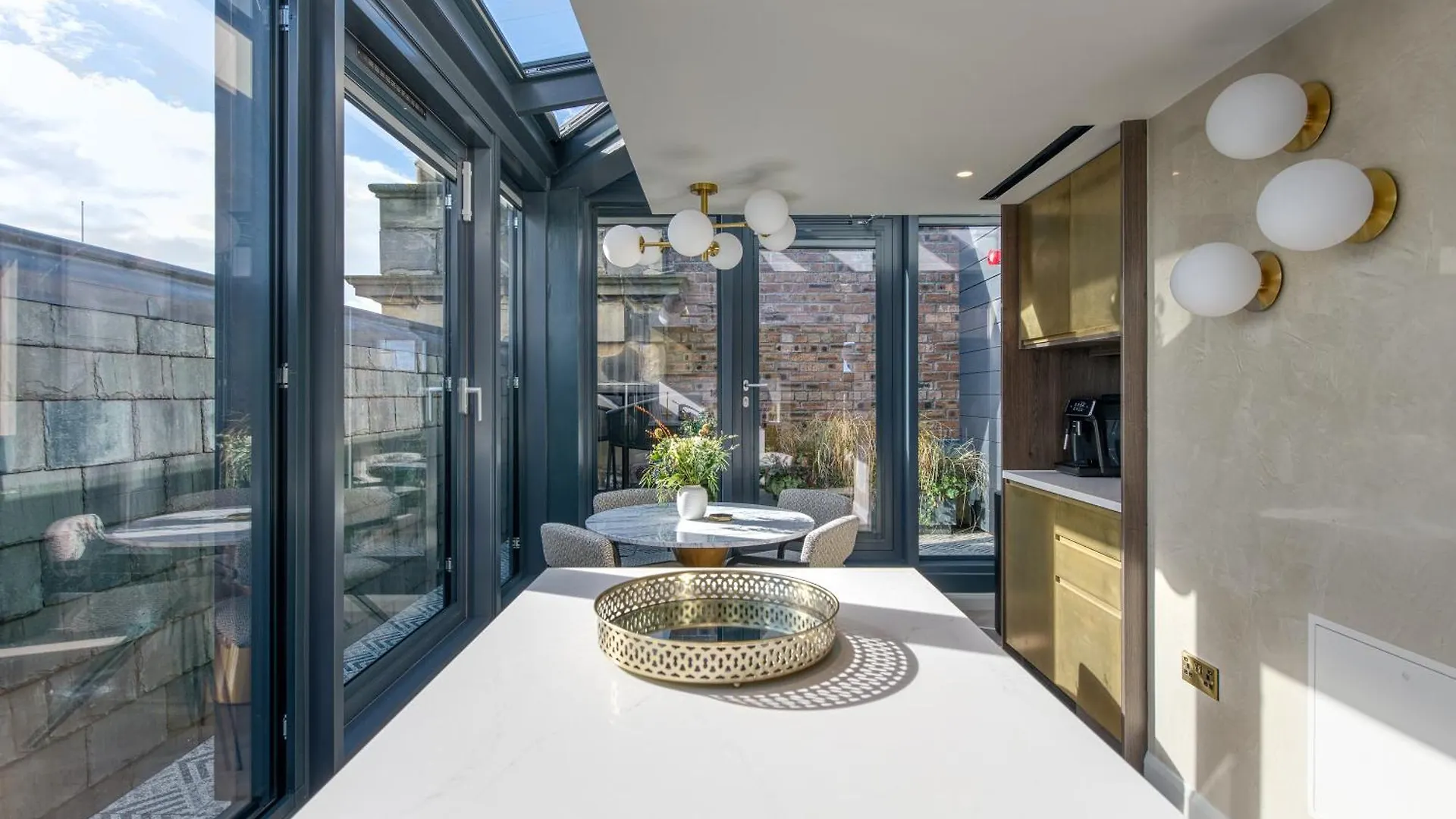The Righ Penthouse Suite Edinburgh